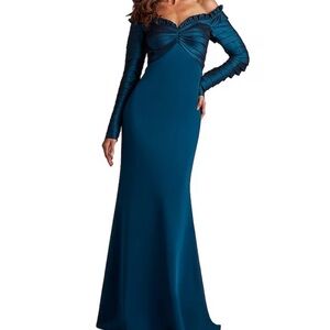 Tadashi Shoji Cerulean Off-Shoulder Gown 6 NWT Retail $498